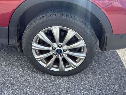 Used 2018 Ford Escape Titanium AWD/4WD image 8