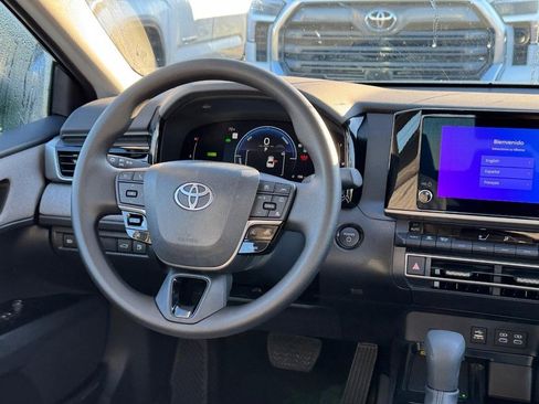 New 2026 Toyota Camry LE image 7