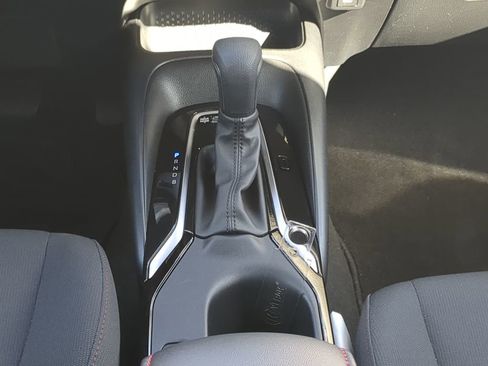 Used 2024 Toyota Corolla SE image 25