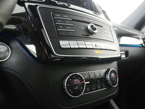 Used 2018 Mercedes-Benz GLE 63 AMG 4MATIC image 26