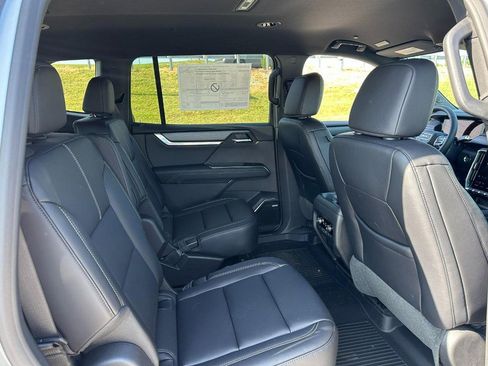 New 2026 GMC Acadia Elevation w/ Black Edition image 5