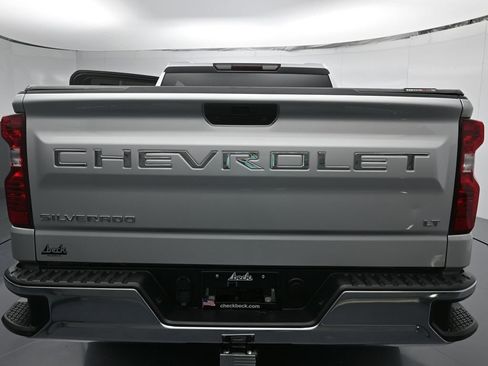 Used 2021 Chevrolet Silverado 1500 LT image 24