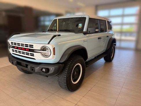 Certified 2023 Ford Bronco Heritage Edition AWD/4WD image 4