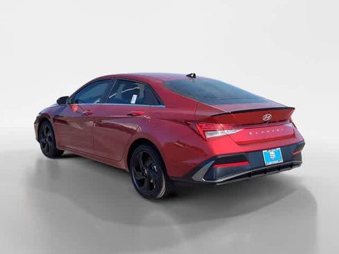 New 2026 Hyundai Elantra SEL Sport FWD image 4