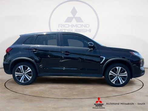 Used 2022 Mitsubishi Outlander Sport SE AWD/4WD image 2
