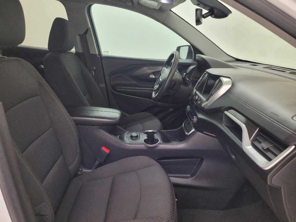 Used 2023 GMC Terrain SLE FWD image 21