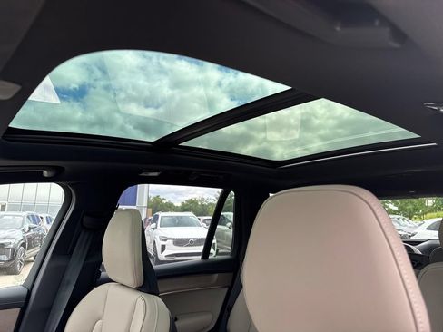 Certified 2026 Volvo XC90 B5 Plus w/ Protection Package AWD/4WD image 7