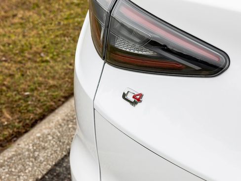 Used 2024 Alfa Romeo Stelvio Veloce image 14