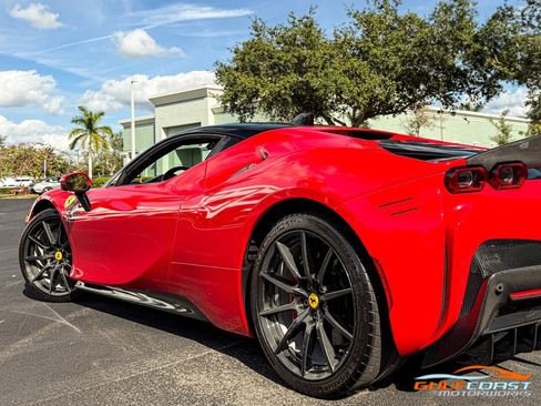 Used 2023 Ferrari SF90 Stradale image 44