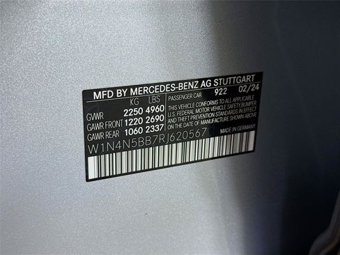 Used 2024 Mercedes-Benz GLA 35 AMG 4MATIC image 40