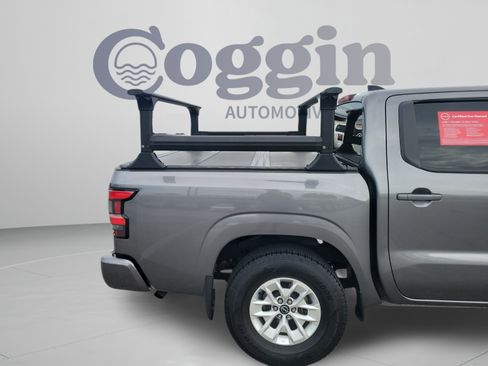Certified 2024 Nissan Frontier SV RWD image 31