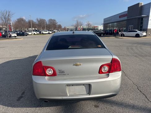 Used 2011 Chevrolet Malibu LT w/ Power Convenience Package image 13