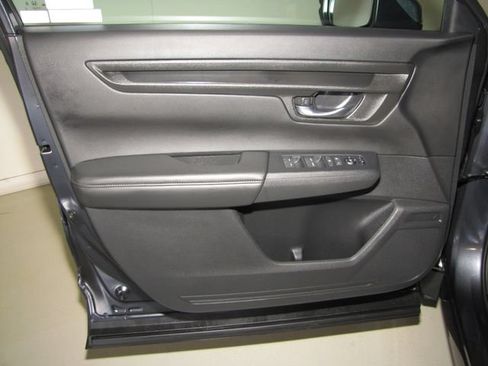 Certified 2026 Honda CR-V EX image 10