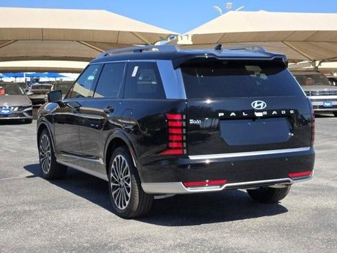 New 2026 Hyundai Palisade Calligraphy image 3