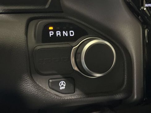 Used 2025 RAM 1500 Big Horn RWD image 18