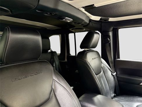 Used 2013 Jeep Wrangler Unlimited Rubicon w/ Dual Top Group image 29