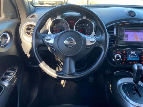 Used 2012 Nissan Juke SL image 6