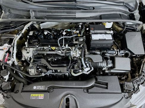 Used 2024 Toyota Corolla LE image 28