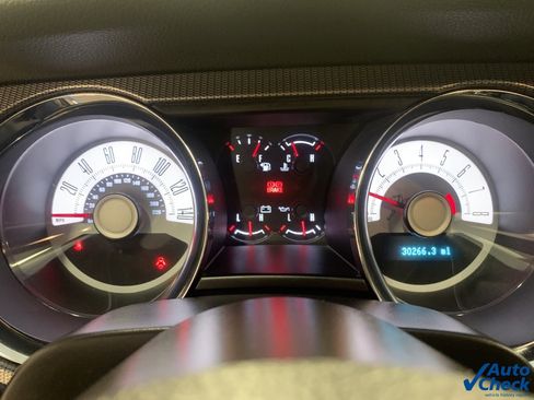 Used 2010 Ford Mustang GT image 39