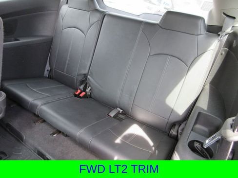 Used 2015 Chevrolet Traverse LT image 23