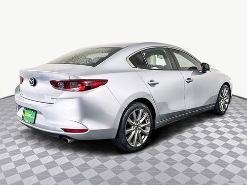 Used 2020 MAZDA MAZDA3 Sedan w/ Select Package image 10