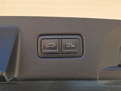 Used 2025 Kia Telluride S image 13