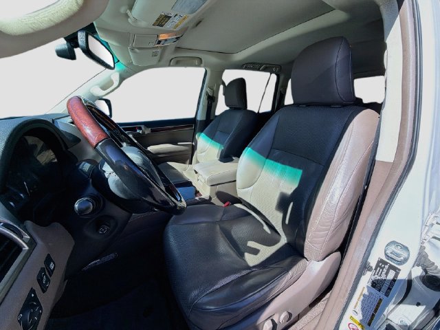 Used 2018 Lexus GX 460 Luxury AWD/4WD image 11