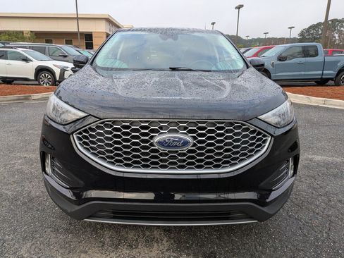 Certified 2024 Ford Edge SEL w/ Convenience Package image 10