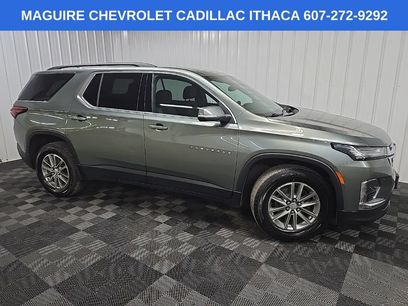 Used 2023 Chevrolet Traverse LT