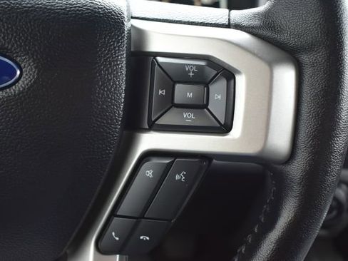 Used 2020 Ford F150 Lariat w/ Equipment Group 502A Luxury image 22