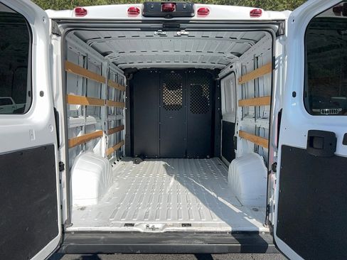 Used 2023 RAM ProMaster 2500 image 25