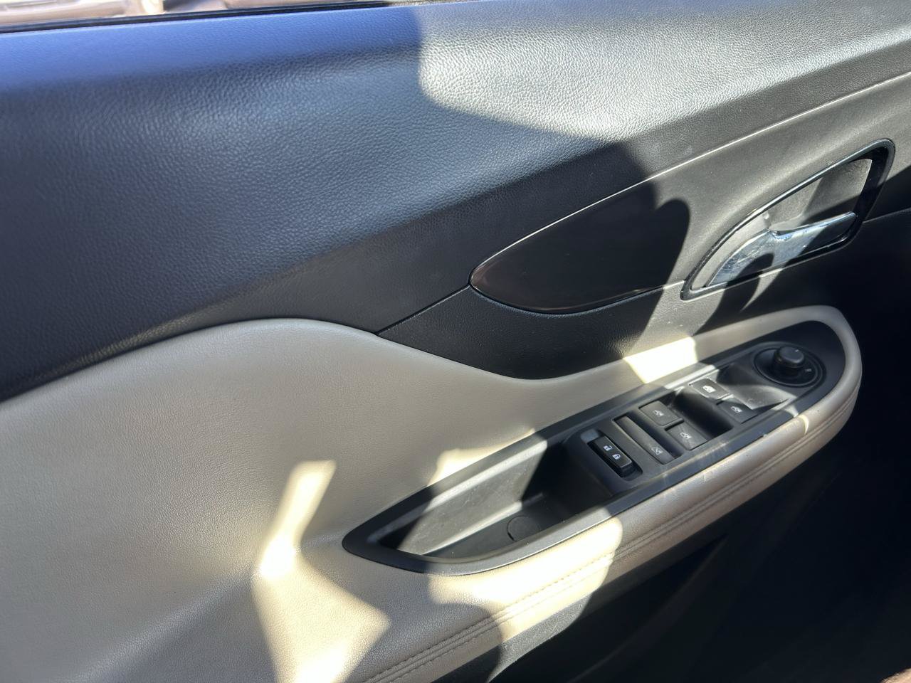 Used 2017 Buick Encore Preferred FWD image 24
