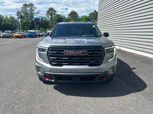 Used 2025 GMC Acadia AT4 w/ Super Cruise Package AWD/4WD image 2