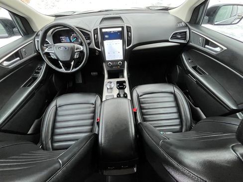 Certified 2024 Ford Edge SEL w/ Convenience Package image 18