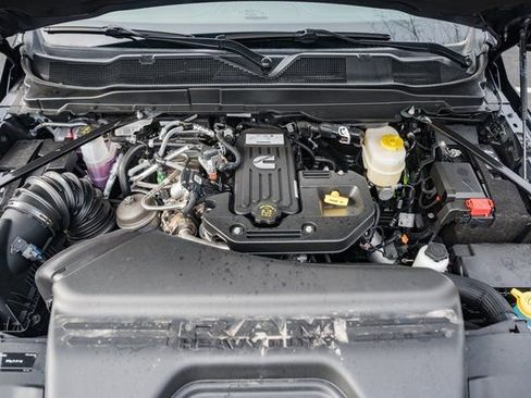 New 2026 RAM 3500 Limited AWD/4WD image 31