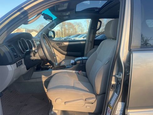 Used 2008 Toyota 4Runner Sport image 9