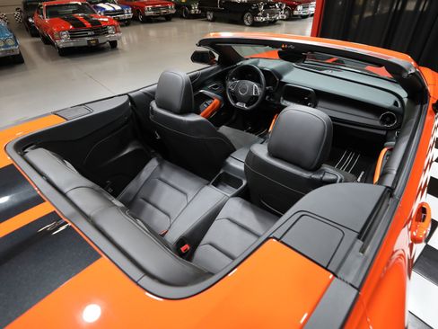 Used 2020 Chevrolet Camaro SS image 49