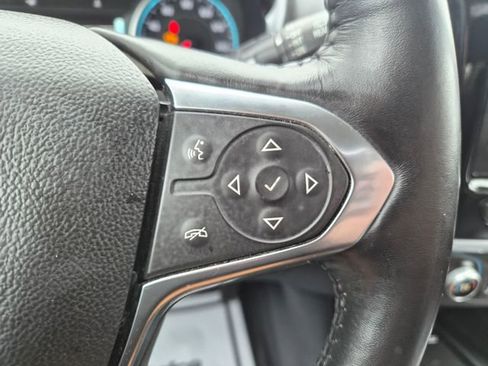 Used 2018 Chevrolet Traverse Premier w/ Driver Confidence II Package FWD image 25