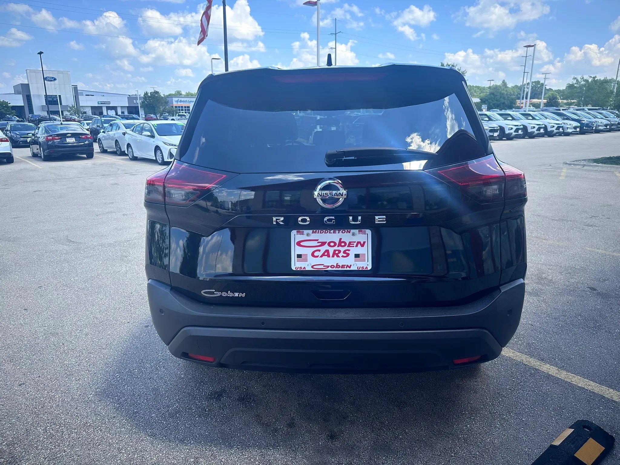 Used 2021 Nissan Rogue S FWD image 6