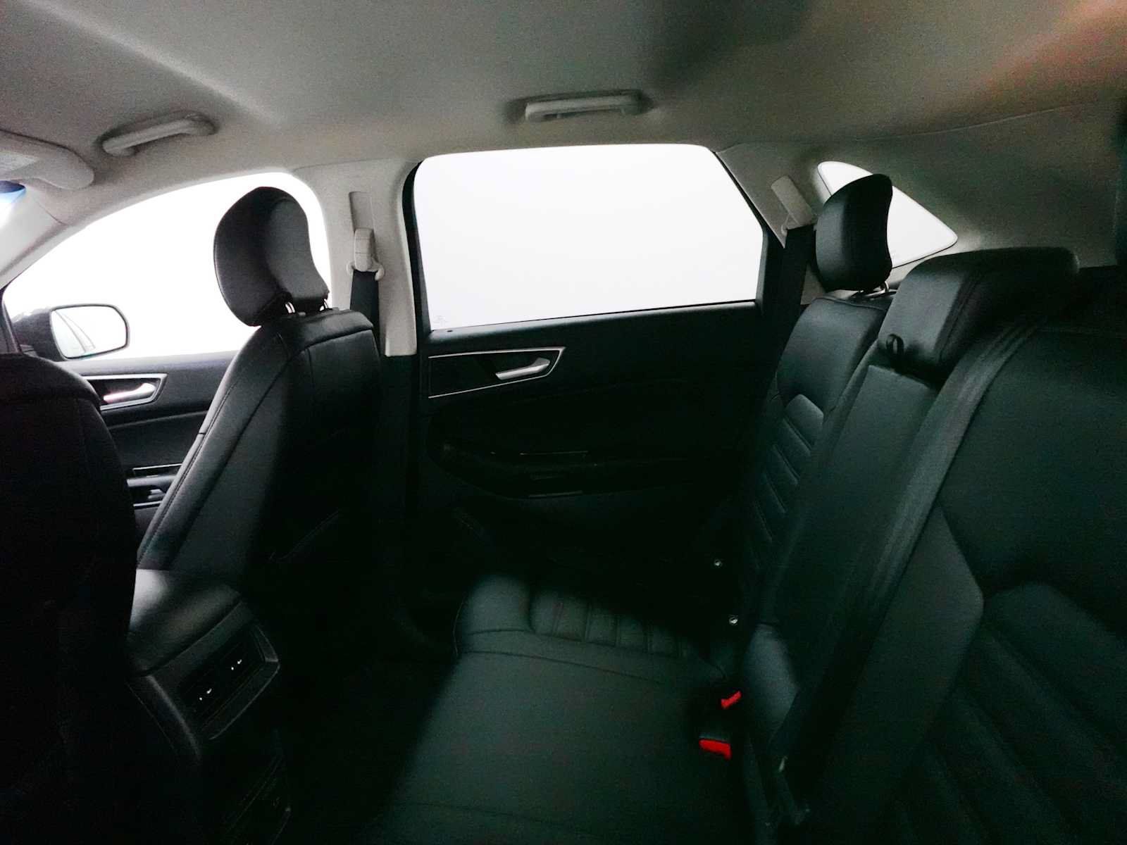 Used 2019 Ford Edge SEL w/ Equipment Group 201A AWD/4WD image 26