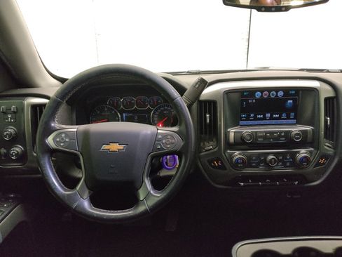 Used 2019 Chevrolet Silverado 1500 LT w/ All Star Edition image 22