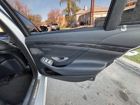 Used 2016 Mercedes-Benz S 550 S 550 image 40