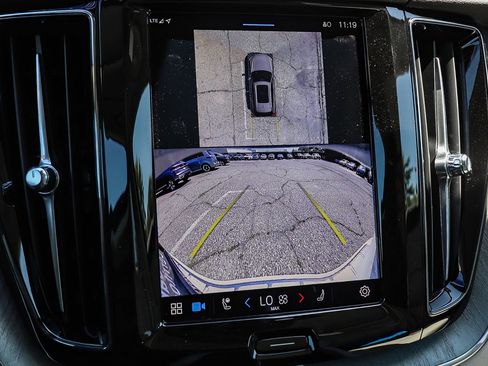 New 2025 Volvo XC60 T8 Plus w/ Protection Package Premier image 25