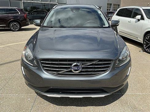 Used 2017 Volvo XC60 T6 Inscription w/ Climate Package AWD/4WD image 12