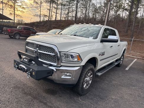 Used 2016 RAM 2500 Laramie w/ Convenience Group image 3