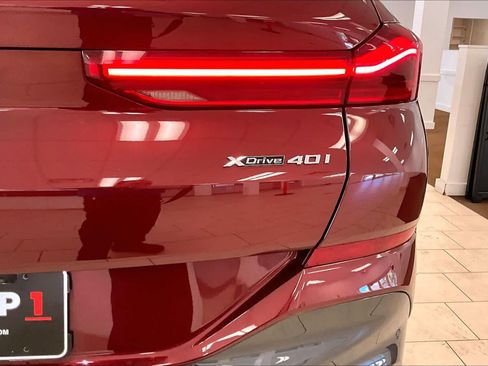 Used 2024 BMW X6 xDrive40i w/ Premium Package AWD/4WD image 28