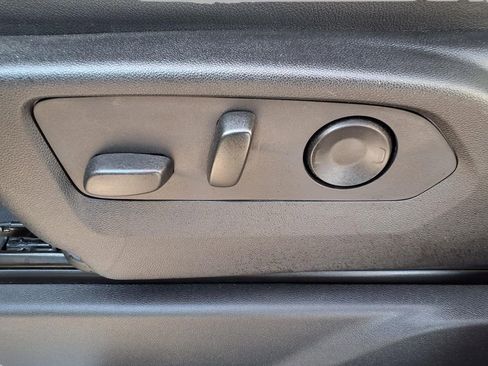 Used 2024 Chevrolet Silverado 1500 High Country w/ Z71 Off-Road Package image 24