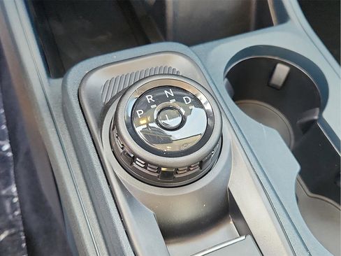 New 2026 Ford Maverick XL image 8