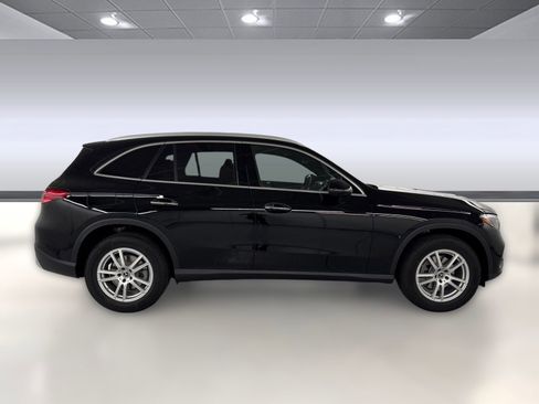 Certified 2026 Mercedes-Benz GLC 300 image 8