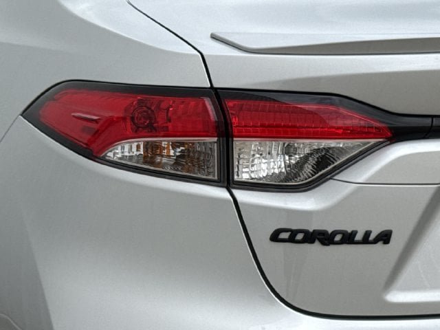 Certified 2023 Toyota Corolla SE FWD image 6